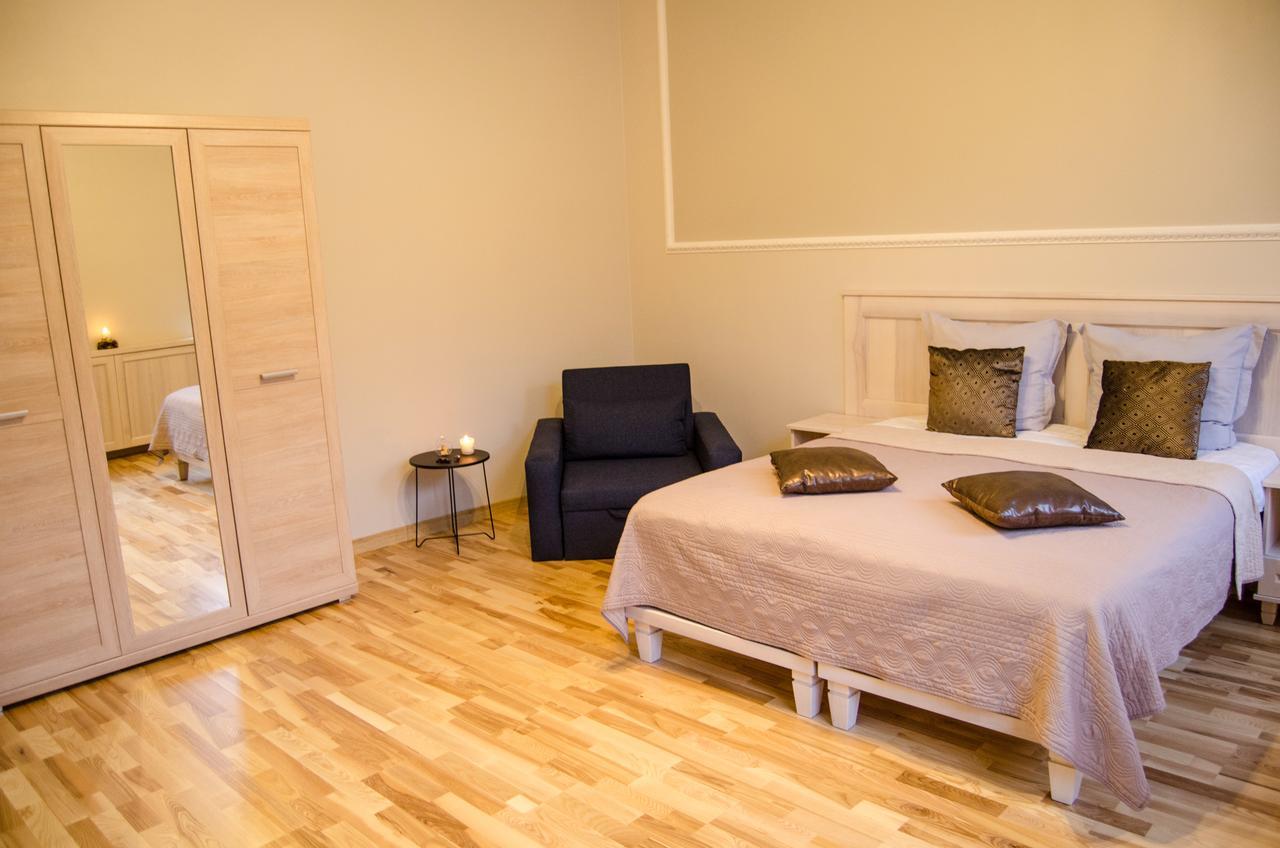 City Inn Riga Apartment, Barons Promenade With Parking ภายนอก รูปภาพ